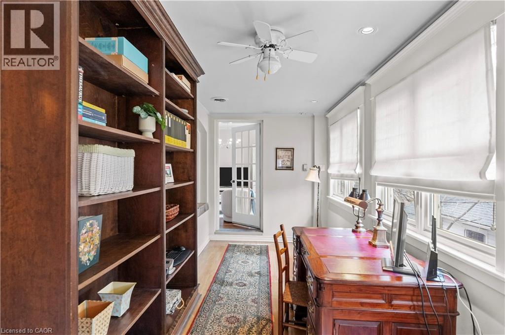 247 Macnab Street S, Hamilton, ON - Indoor