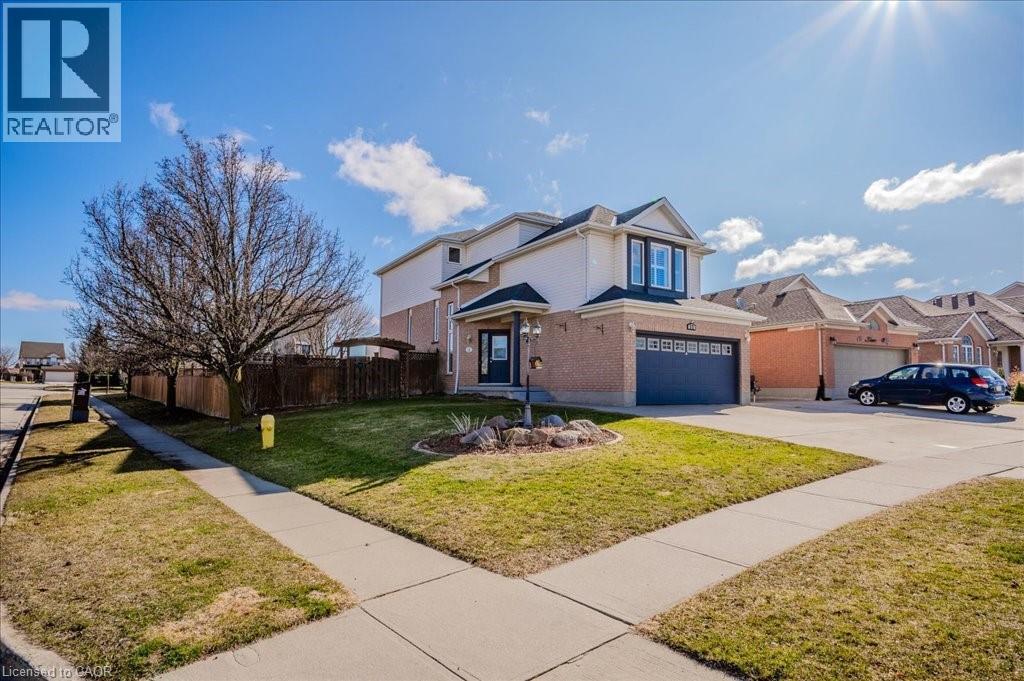 11 Acorn Way, Cambridge, ON - Outdoor