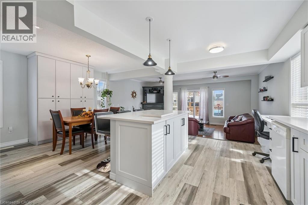 11 Acorn Way, Cambridge, ON - Indoor