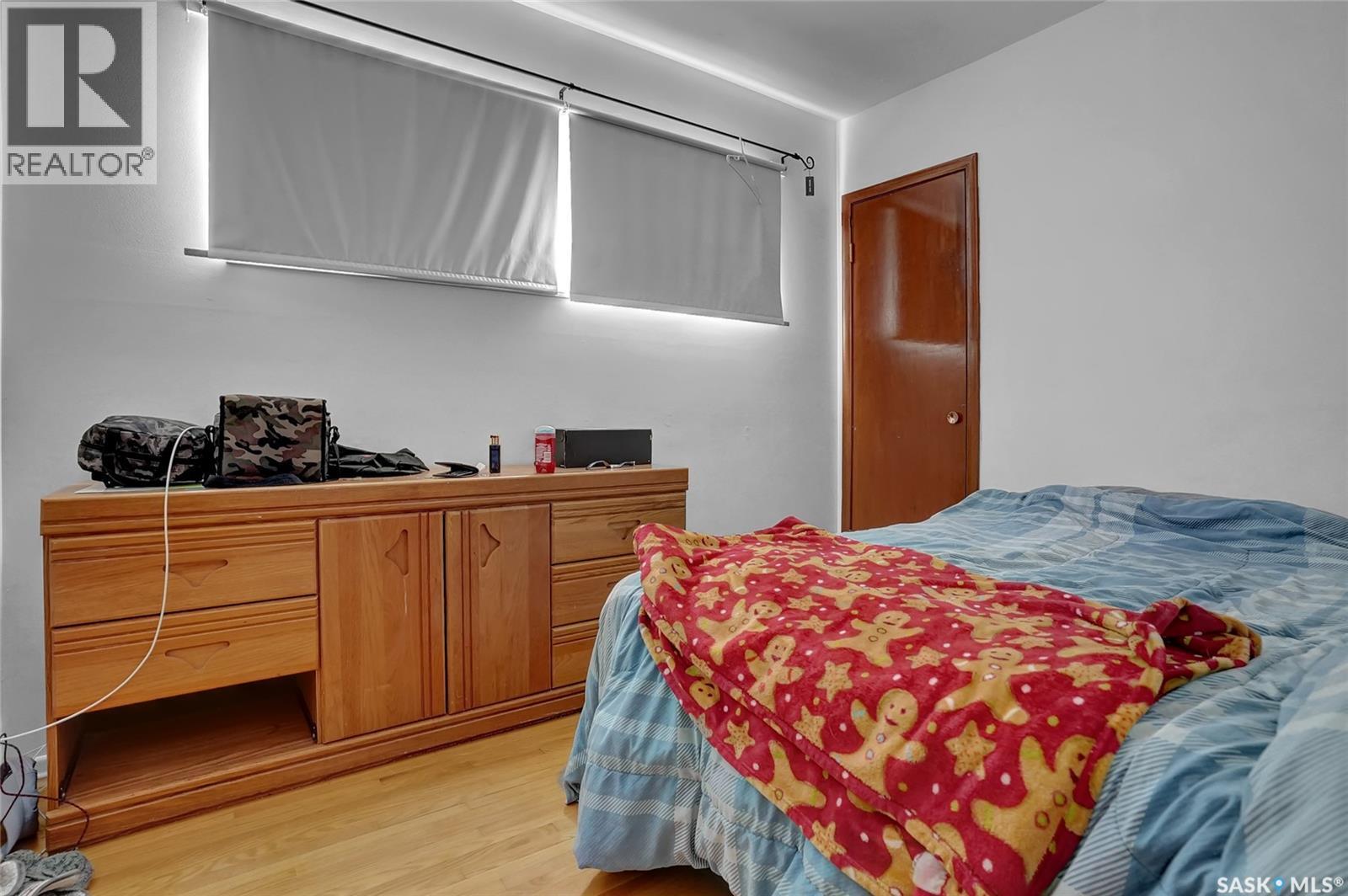 2160 Mcdonald Street, Regina, SK - Indoor Photo Showing Bedroom