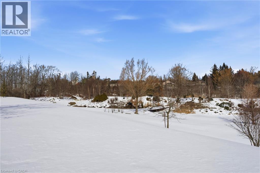 383 Parkside Drive, Hamilton, ON