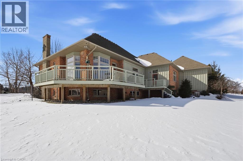 383 Parkside Drive, Hamilton, ON