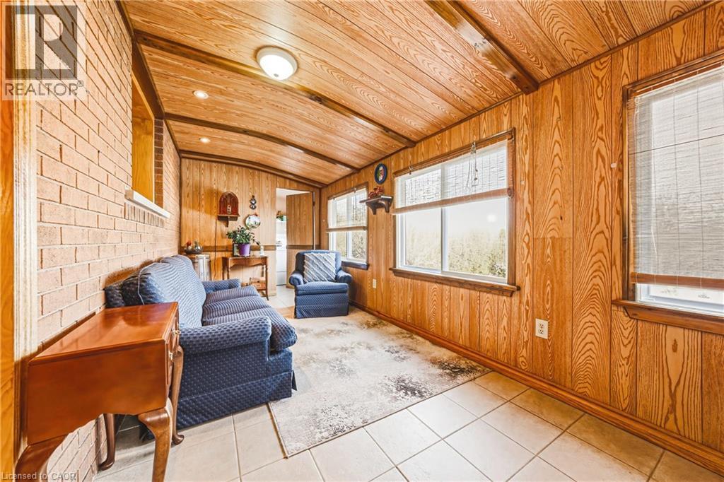 53 Glover Road, Hamilton, ON - Indoor