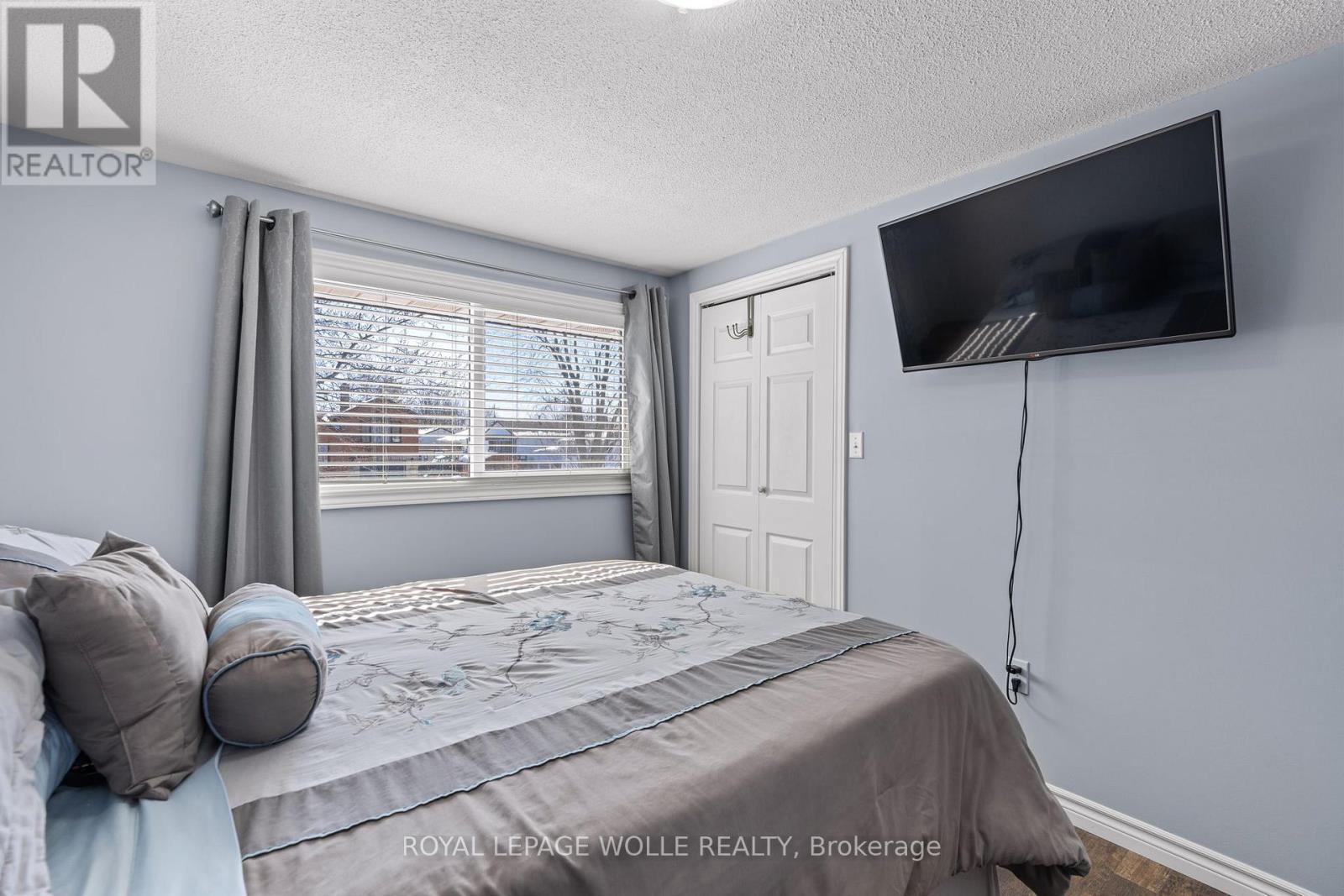 Bedroom - 218 Arris Crescent, West Perth, ON - Indoor Photo Showing Bedroom