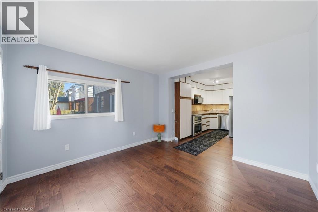 58 Arnold Street, Hamilton, ON - Indoor