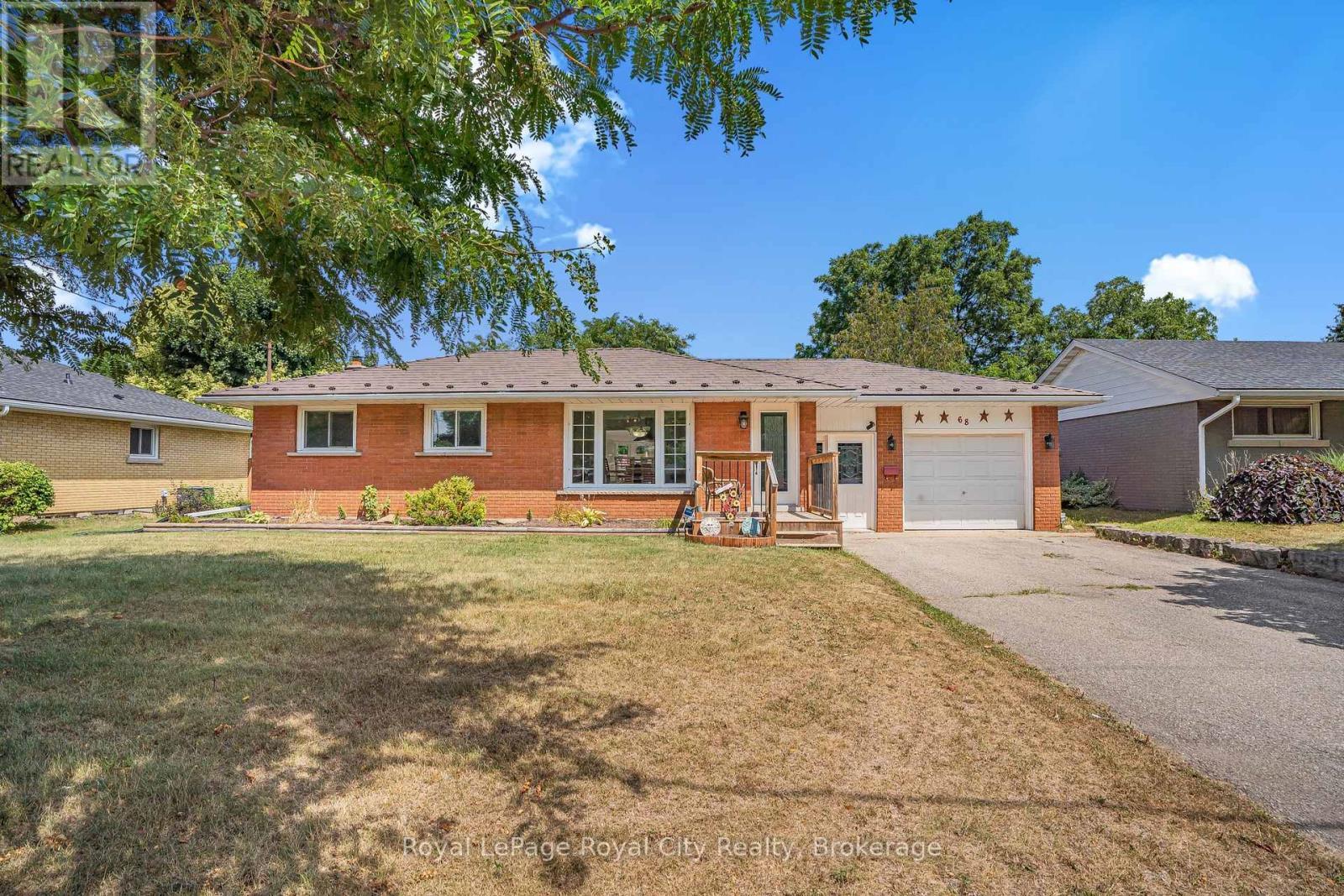 68 Sunset Boulevard, Cambridge, ON - Outdoor