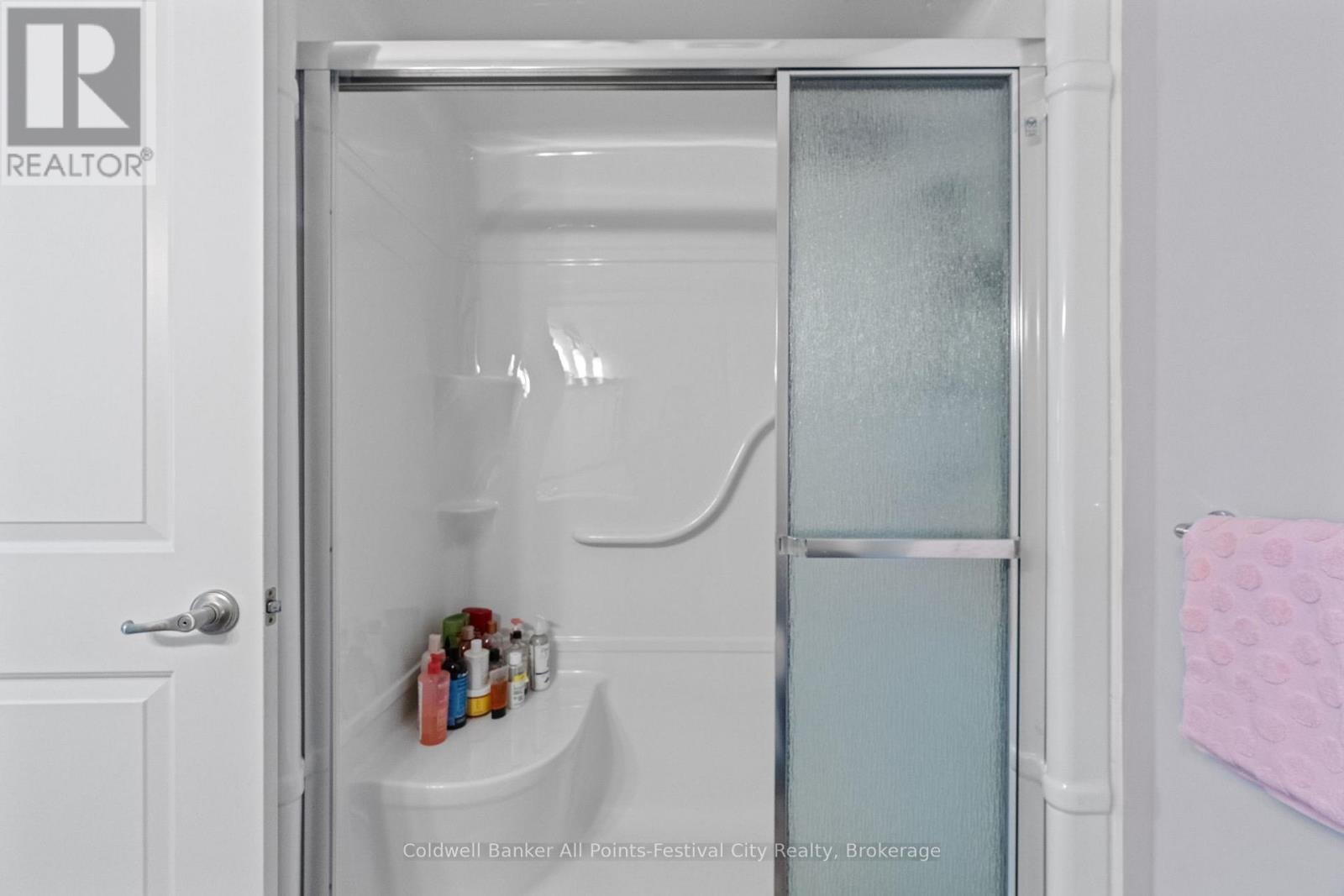 206 - 35 St David Street, Goderich (Goderich (Town)), ON - Indoor Photo Showing Bathroom