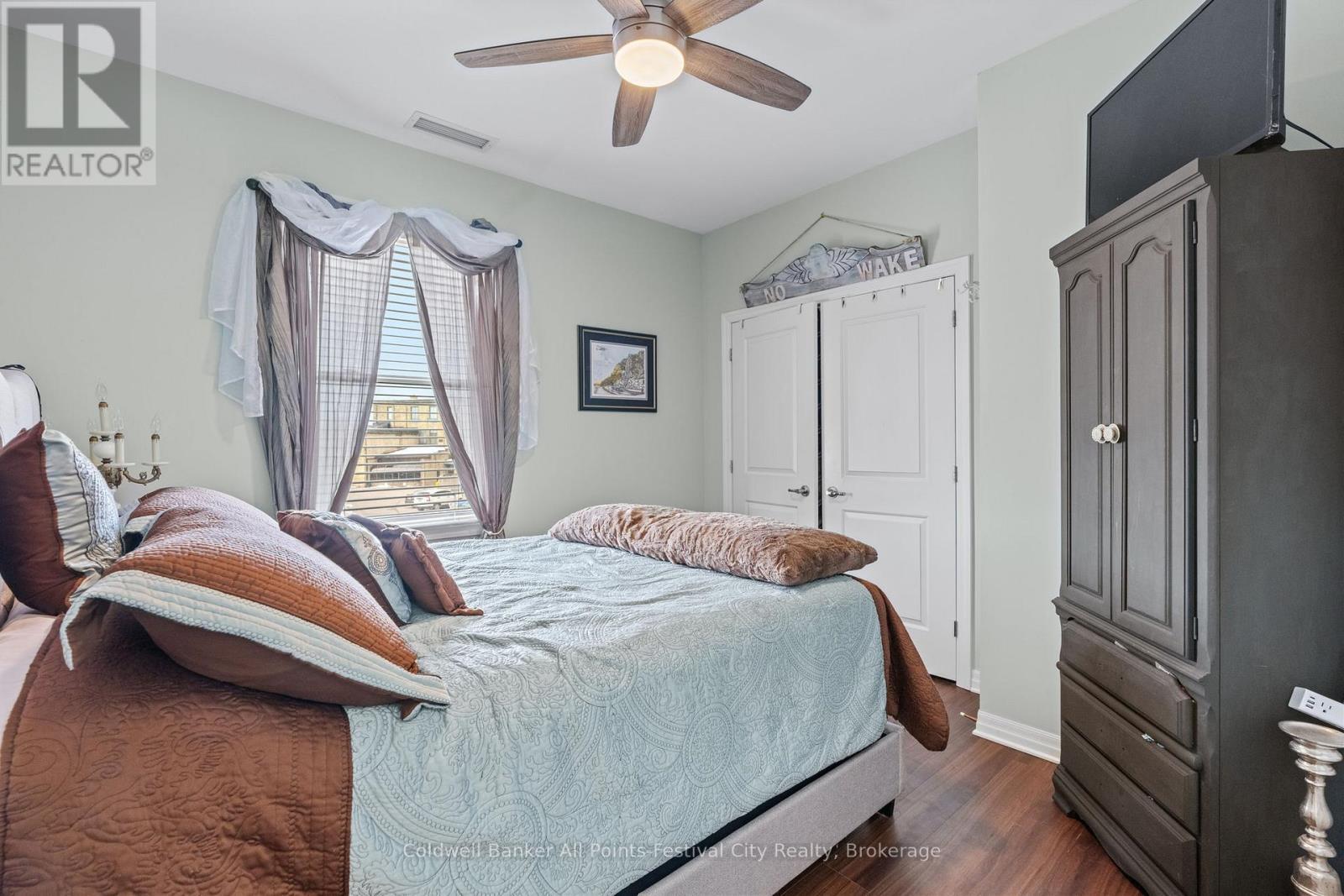 206 - 35 St David Street, Goderich (Goderich (Town)), ON - Indoor Photo Showing Bedroom