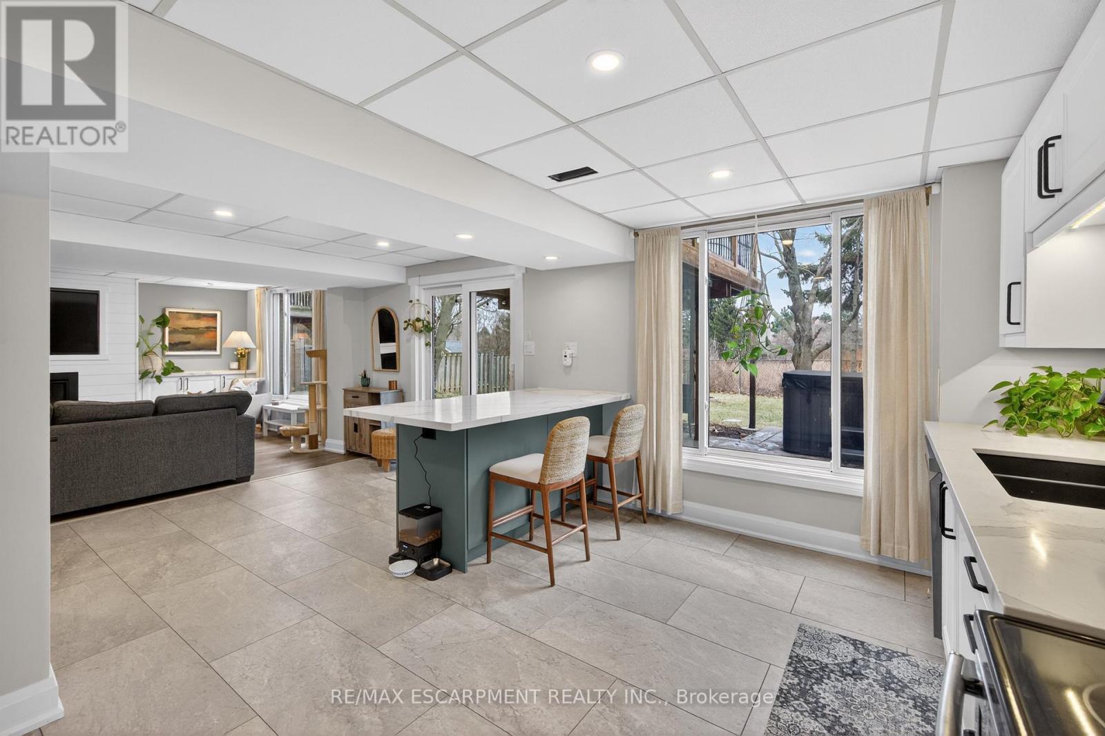 47 Sumner Crescent, Grimsby, ON - Indoor
