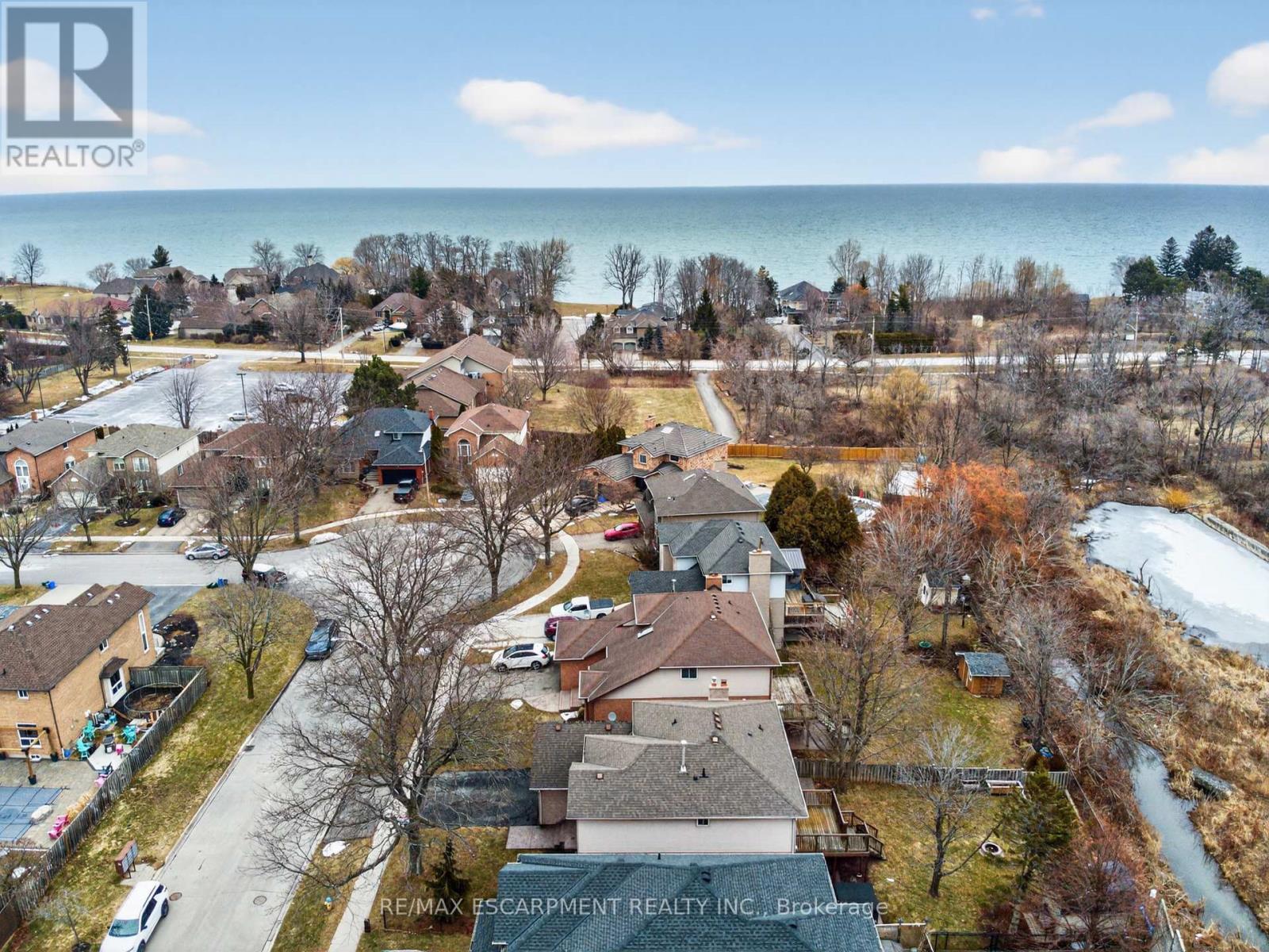 47 Sumner Crescent, Grimsby, ON - Outdoor With Body Of Water With View