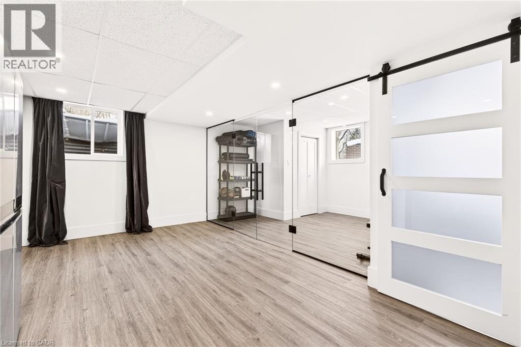 2129 Highview Drive, Burlington, ON - Indoor Photo Showing Other Room