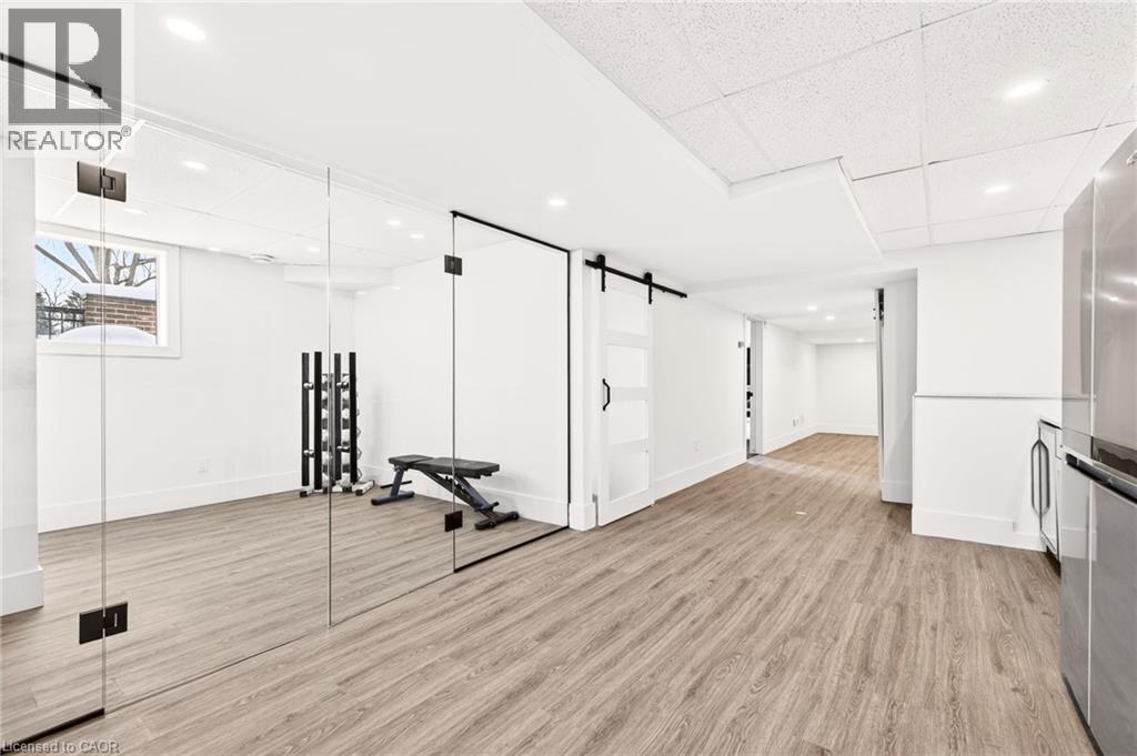 2129 Highview Drive, Burlington, ON - Indoor