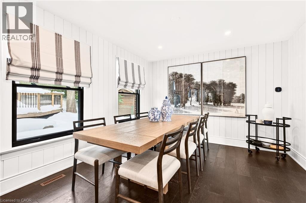 2129 Highview Drive, Burlington, ON - Indoor Photo Showing Dining Room
