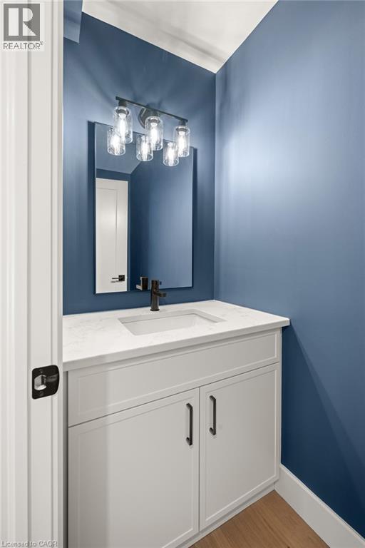 361 Coleridge Place, Waterloo, ON - Indoor Photo Showing Bathroom