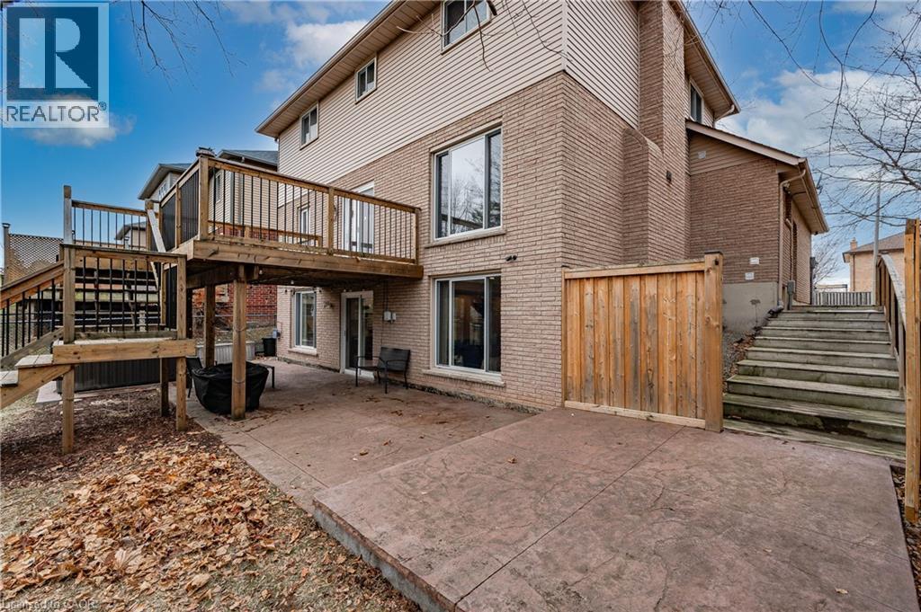 47 Sumner Crescent, Grimsby, ON - Outdoor