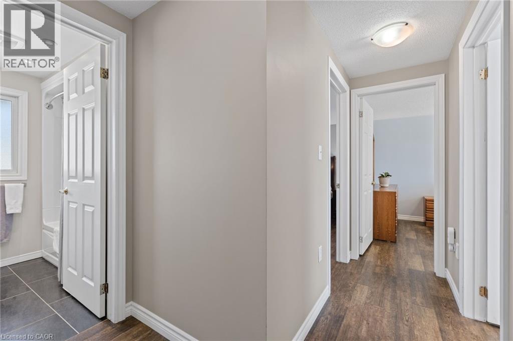 218 Arris Crescent, Mitchell, ON - Indoor Photo Showing Other Room