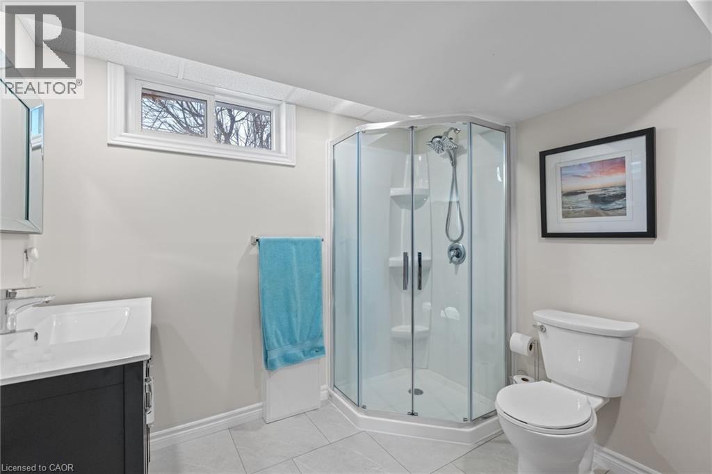 218 Arris Crescent, Mitchell, ON - Indoor Photo Showing Bathroom