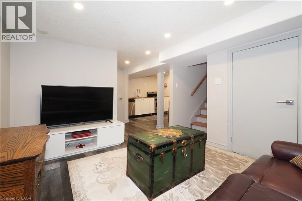 354 Blucher Boulevard, Kitchener, ON - Indoor Photo Showing Other Room