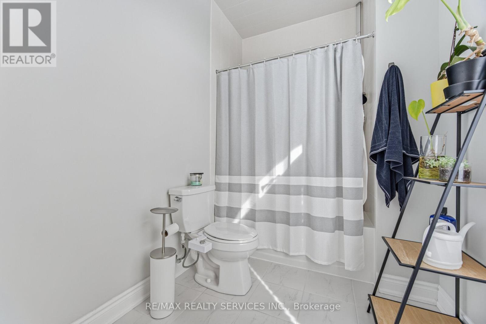 356 Clockwork Drive, Brampton, ON - Indoor Photo Showing Bathroom
