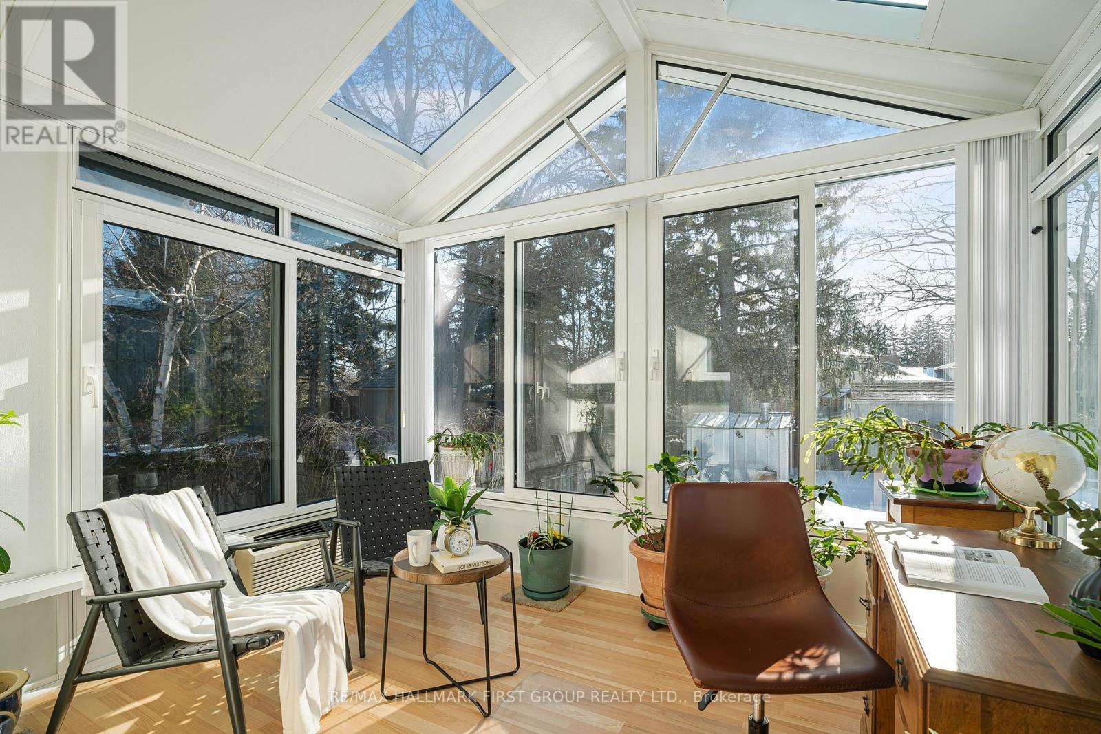 2354 Cliff Road, Mississauga, ON - Indoor