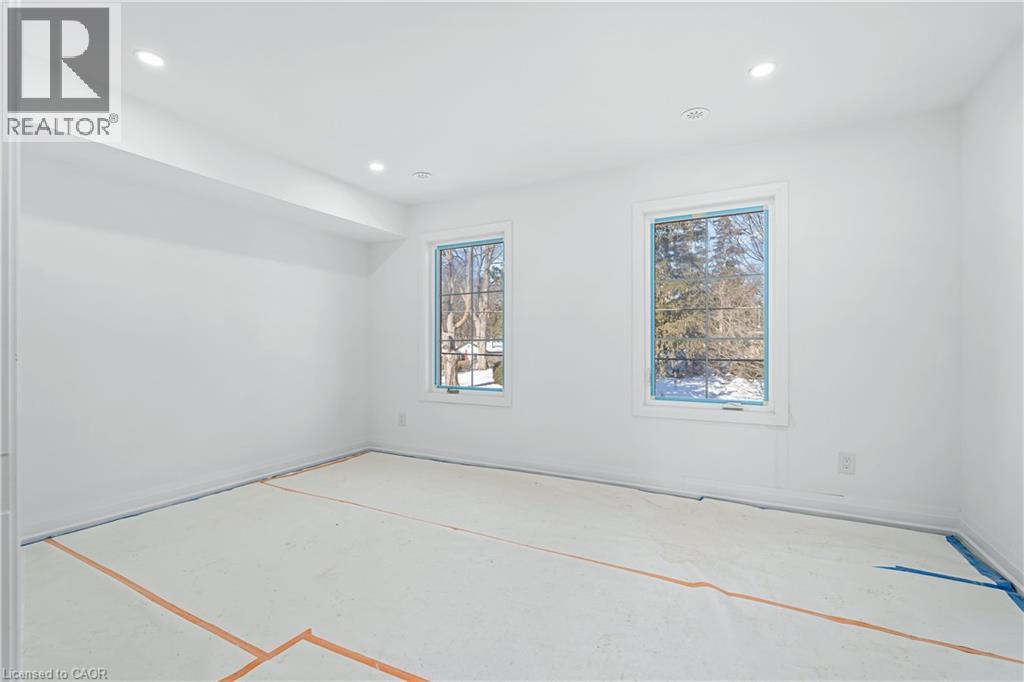 19 James Street, Georgetown, ON - Indoor Photo Showing Other Room