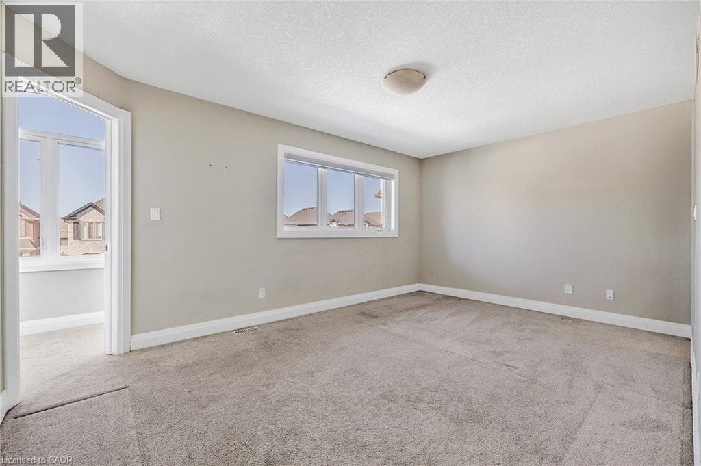 47 Pondcliffe Drive, Kitchener, ON - Indoor Photo Showing Other Room
