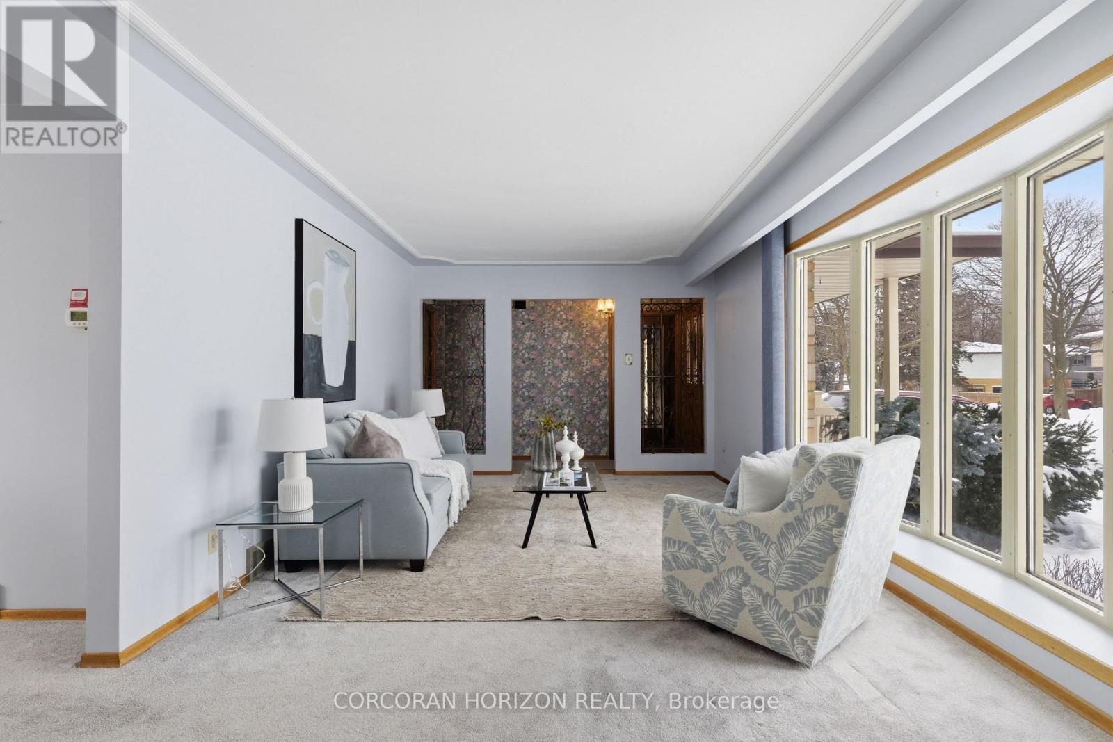 15 Confederation Drive, Kitchener, ON - Indoor