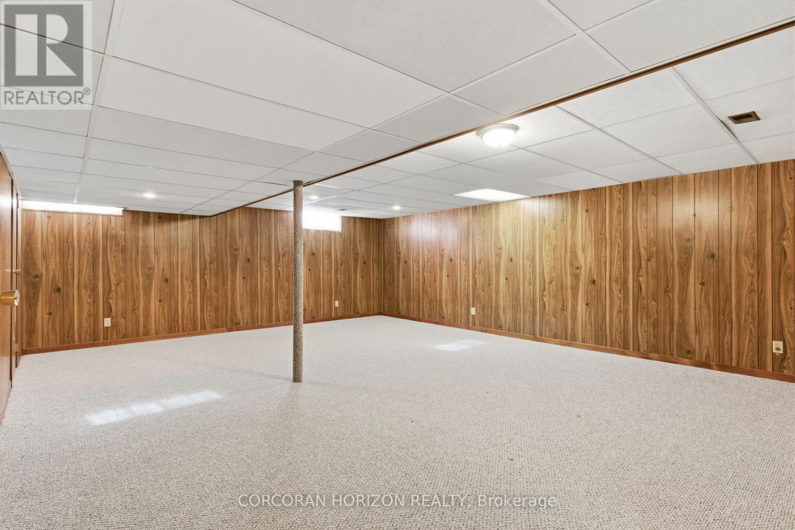 15 Confederation Drive, Kitchener, ON - Indoor Photo Showing Other Room