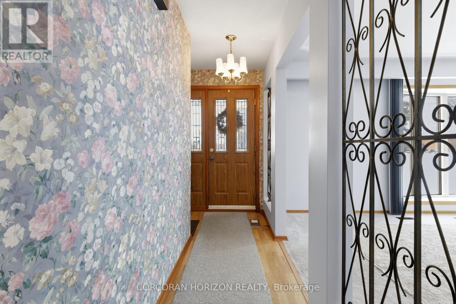 15 Confederation Drive, Kitchener, ON - Indoor Photo Showing Other Room