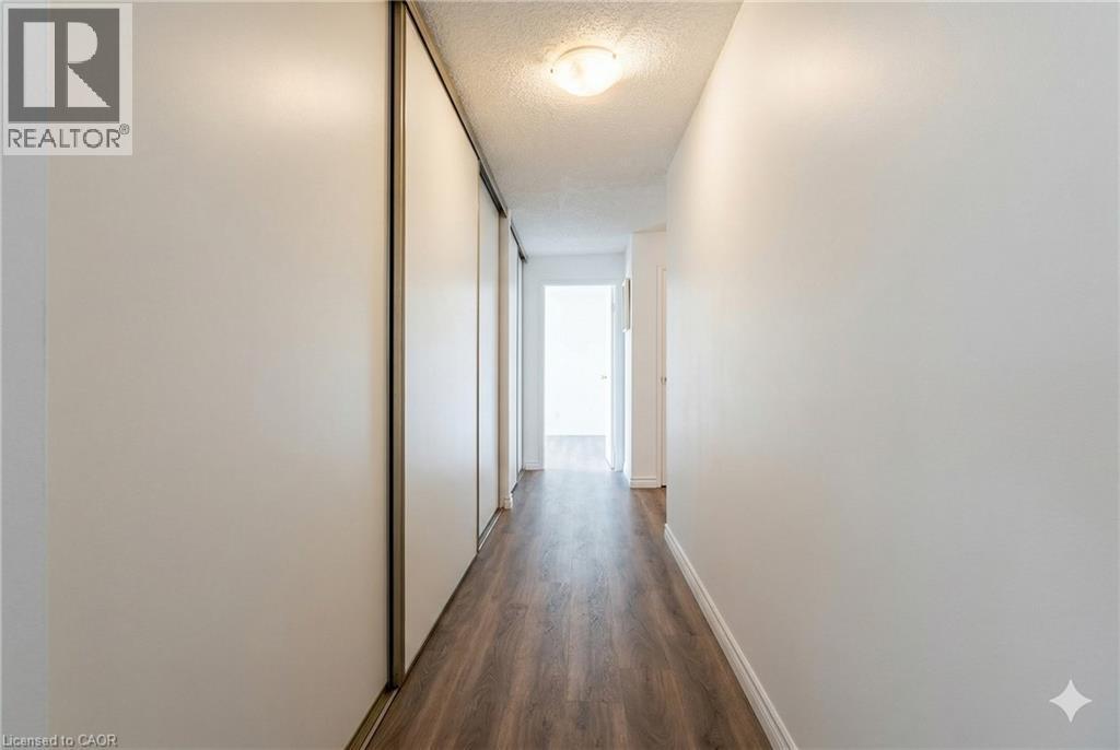 24 Marilyn Drive Unit# 101, Guelph, ON - Indoor Photo Showing Other Room