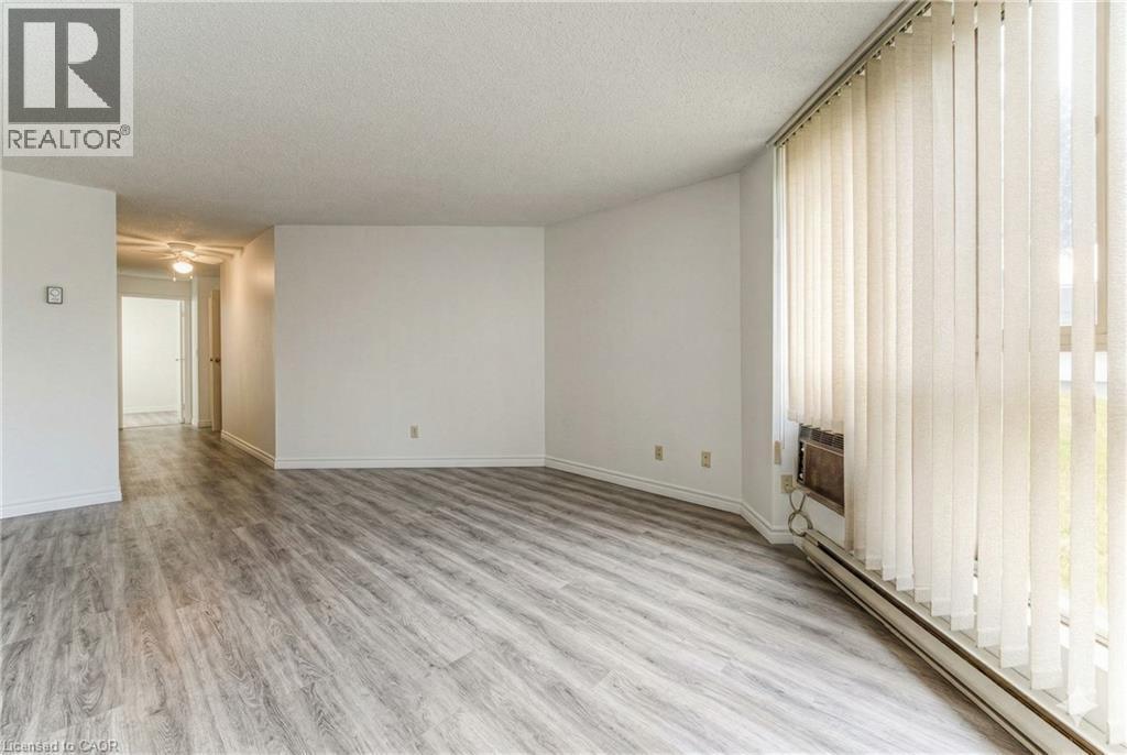 24 Marilyn Drive Unit# 101, Guelph, ON - Indoor Photo Showing Other Room