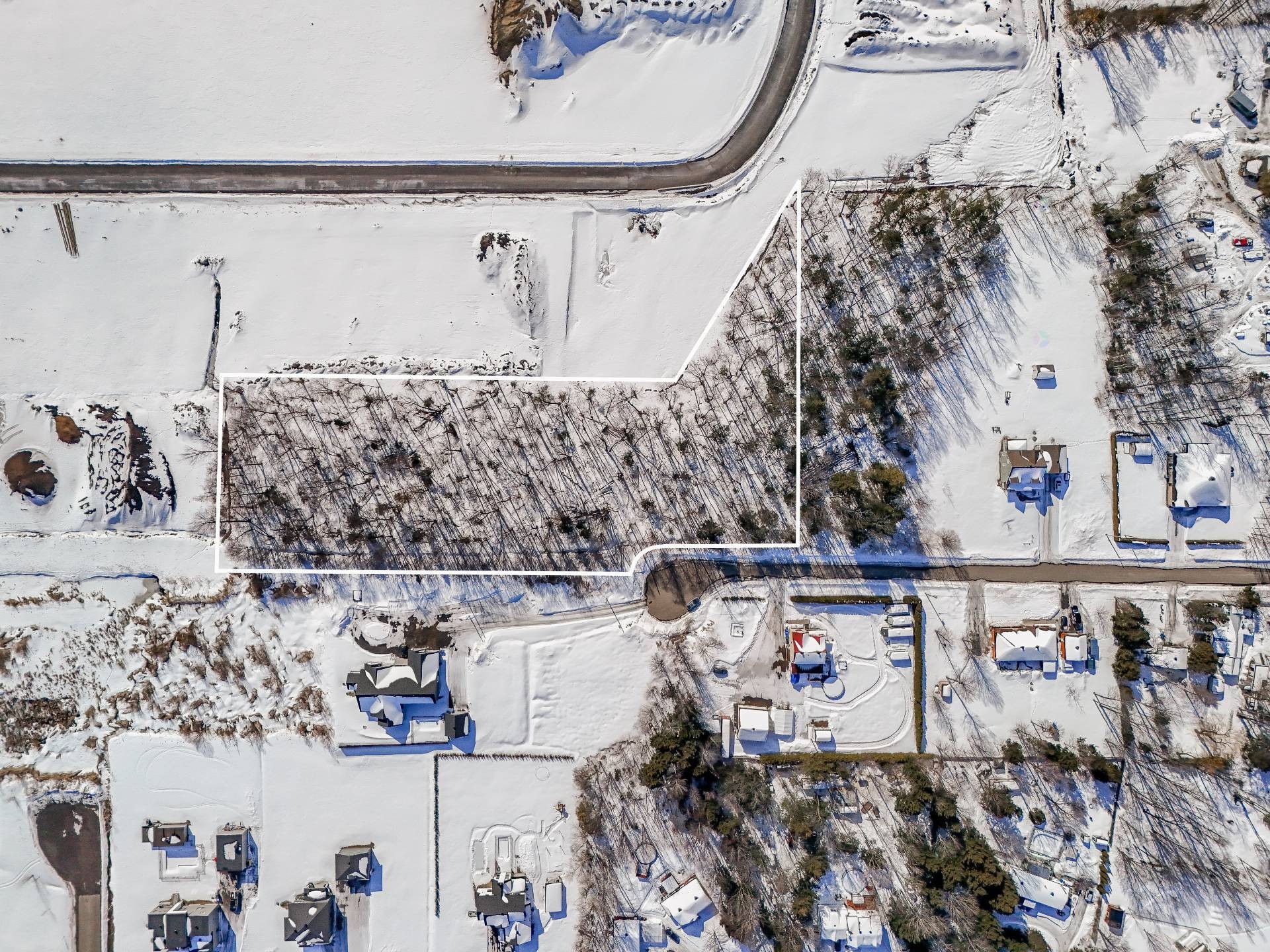 Terre/Terrain - Rue Marie-Anne, Lavaltrie, QC