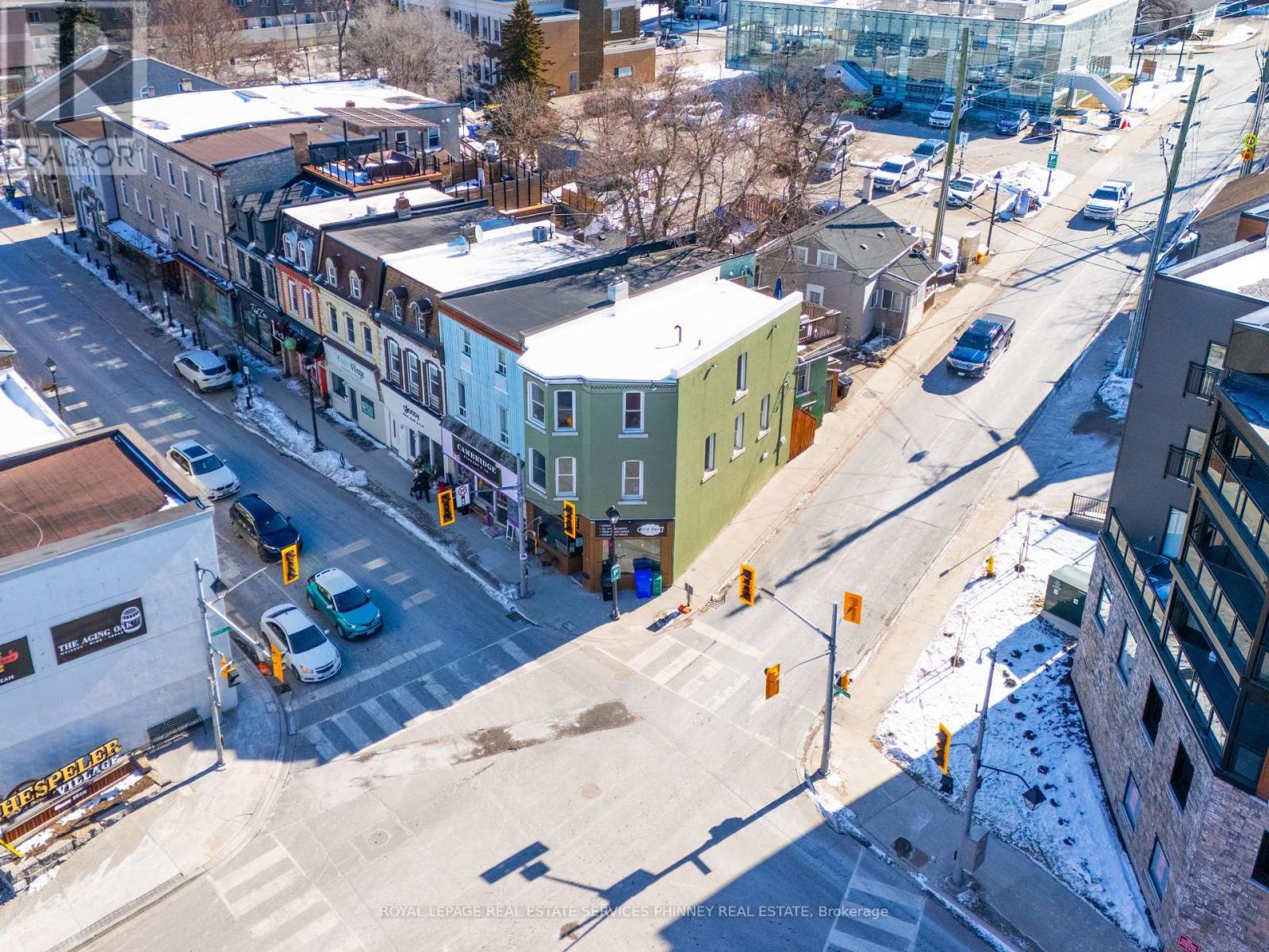 2 Queen Street E, Cambridge, ON