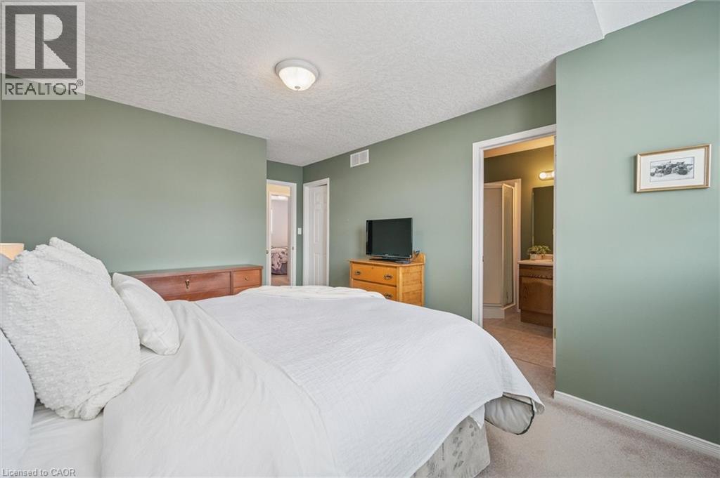 656 Inglis Falls Place, Waterloo, ON - Indoor Photo Showing Bedroom