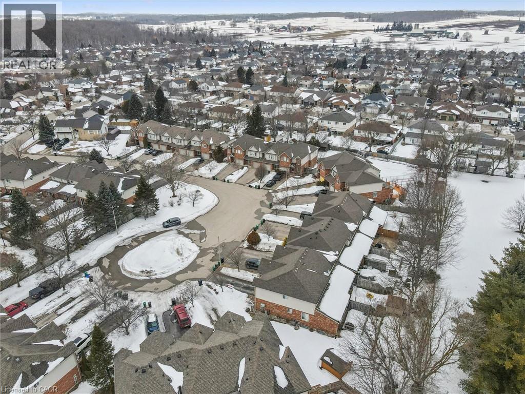 656 Inglis Falls Place, Waterloo, ON - Outdoor With View