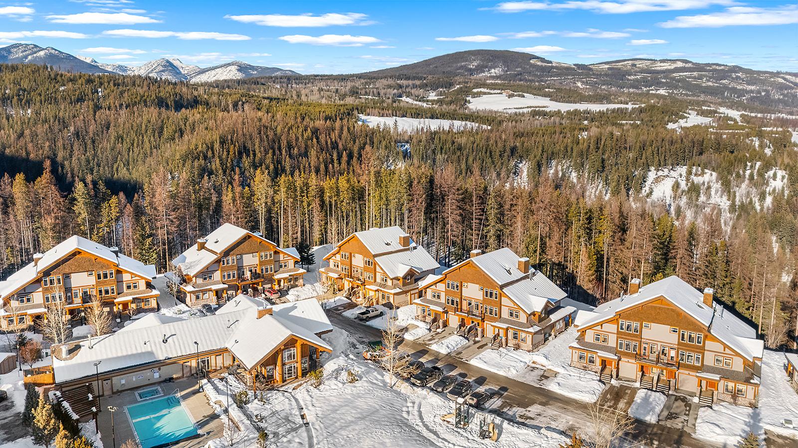 J2-D-1351 Gerry Sorensen Way, Kimberley, BC - Outdoor With View