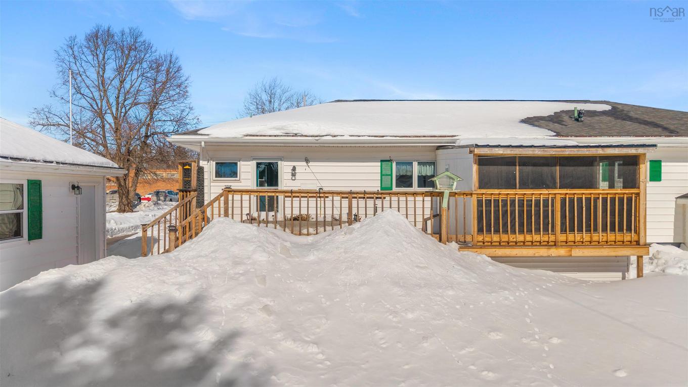 209 Louise Street, Pictou, NS