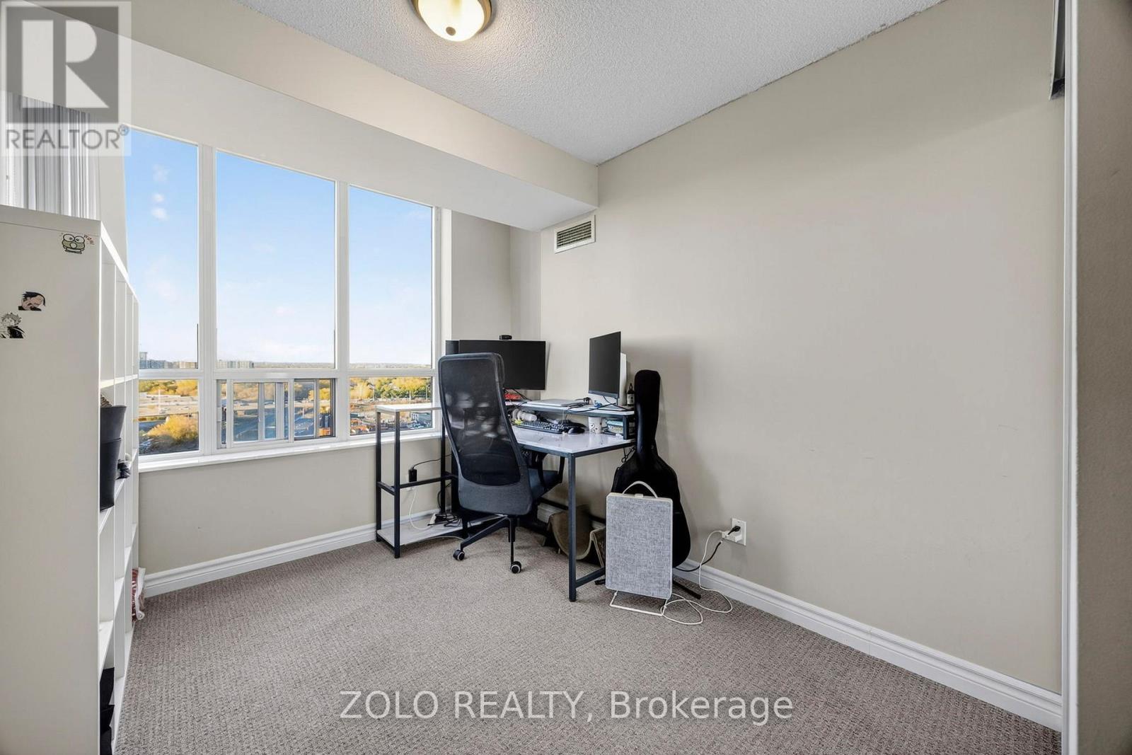 1212 - 350 Red Maple Road, Richmond Hill, ON - Indoor Photo Showing Office