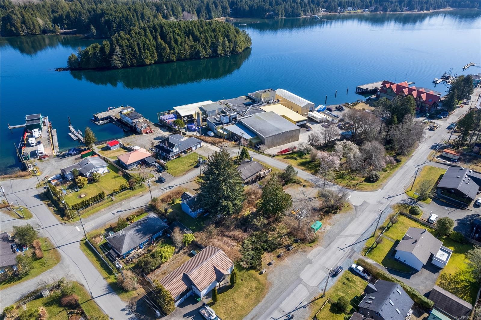 1767 Cedar Rd, Ucluelet, BC