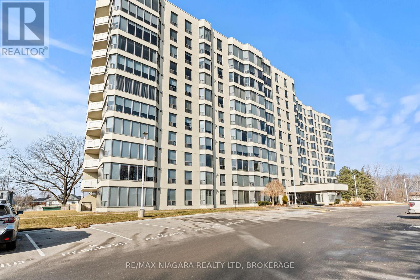 601 - 81 Scott Street, St. Catharines (Lakeport), ON - Outdoor With Facade