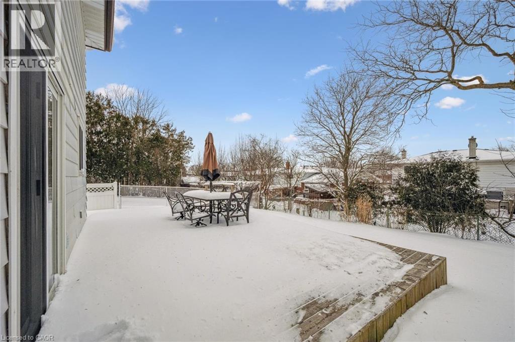 21 Forest Glen Court, Kitchener, ON - Indoor