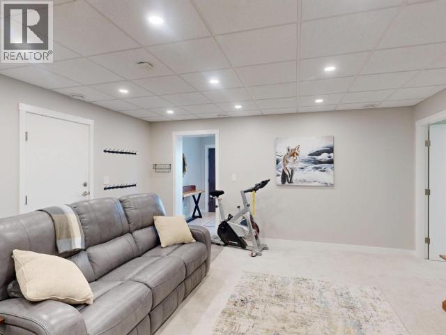 3784 Trail Place, Powell River, BC - Indoor Photo Showing Basement