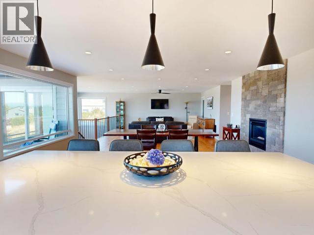 3784 Trail Place, Powell River, BC - Indoor