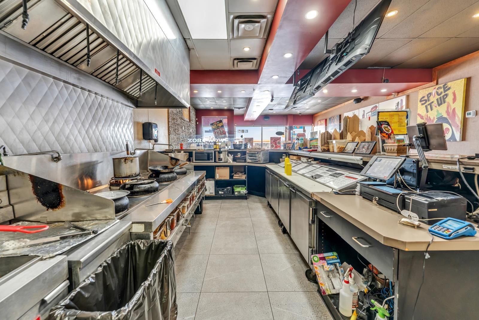 392 St Albert Trl, St. Albert, AB