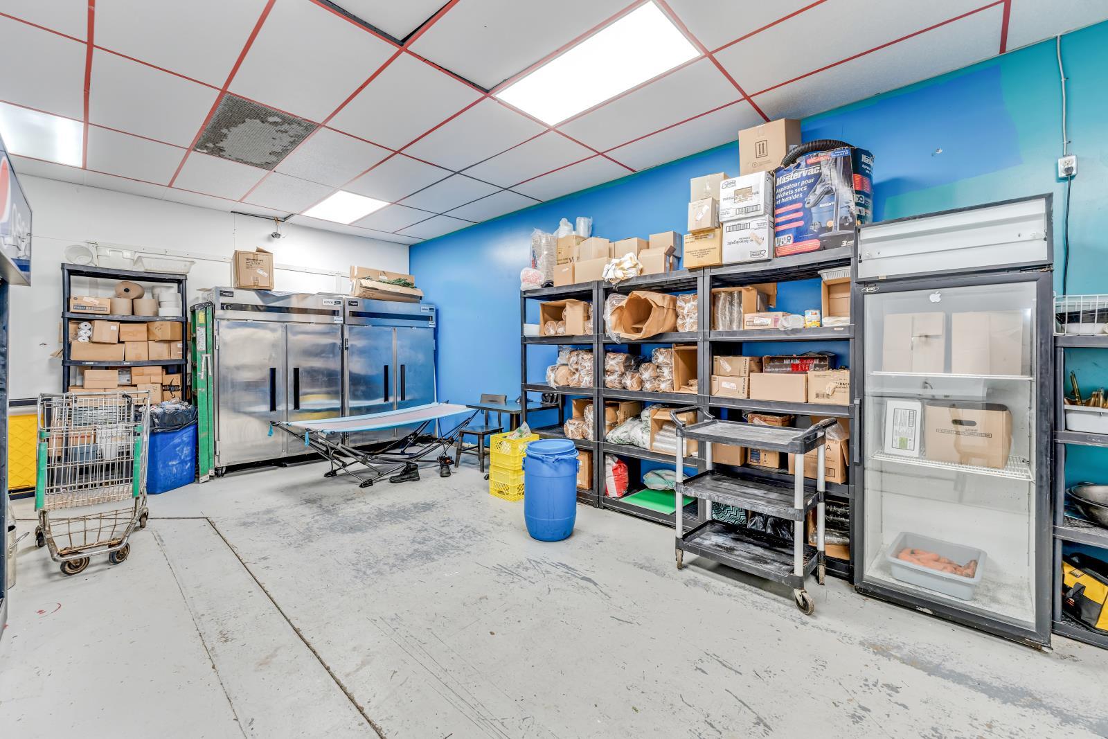 392 St Albert Trl, St. Albert, AB