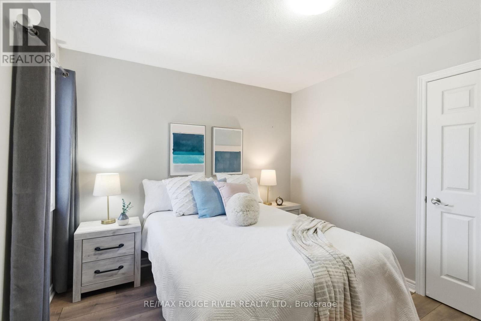 46 Sandford Crescent, Whitby (Rolling Acres), ON - Indoor Photo Showing Bedroom