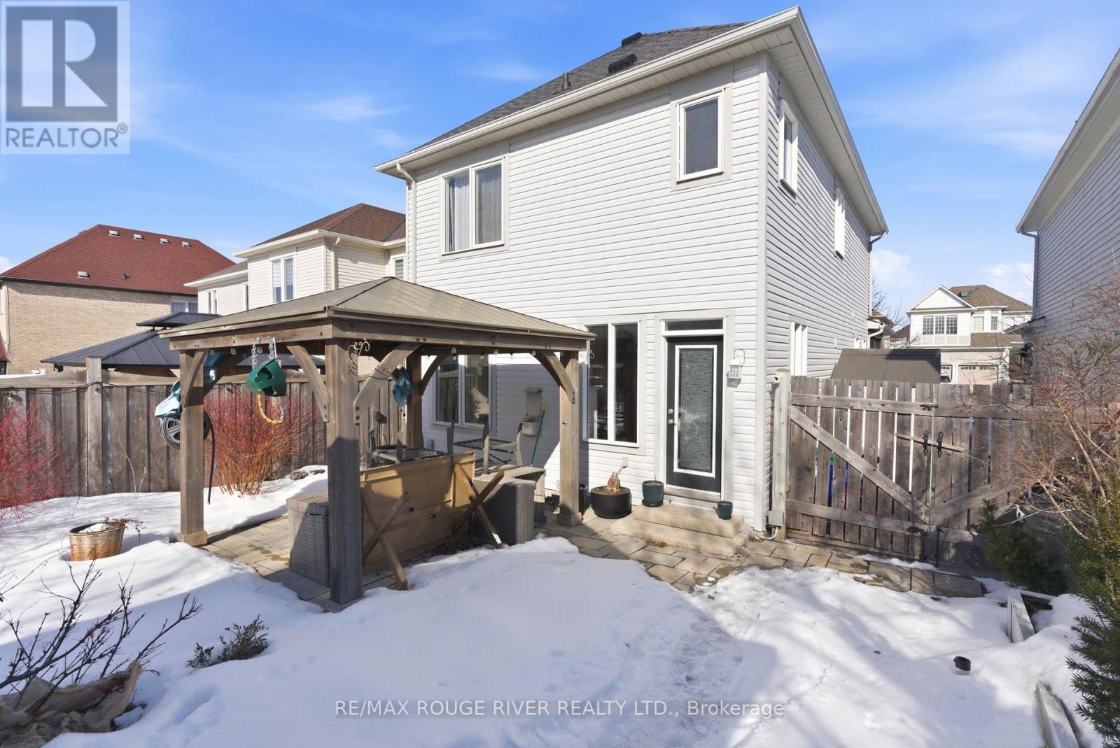 46 Sandford Crescent, Whitby (Rolling Acres), ON - Outdoor