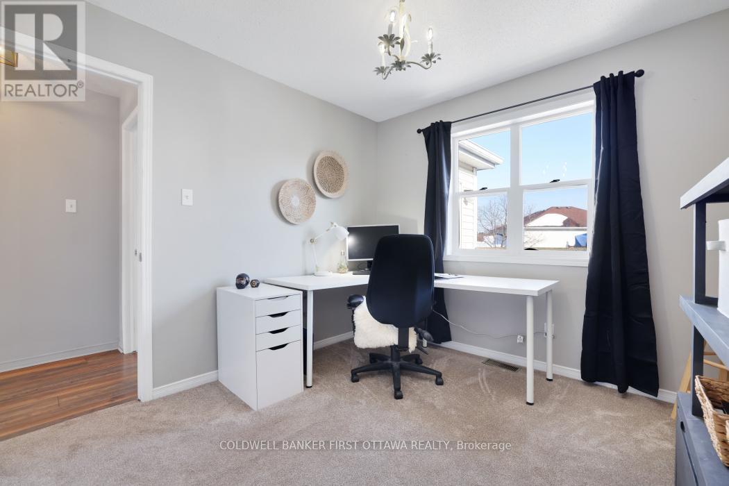 37 Boulder Way, Ottawa, ON - Indoor Photo Showing Office