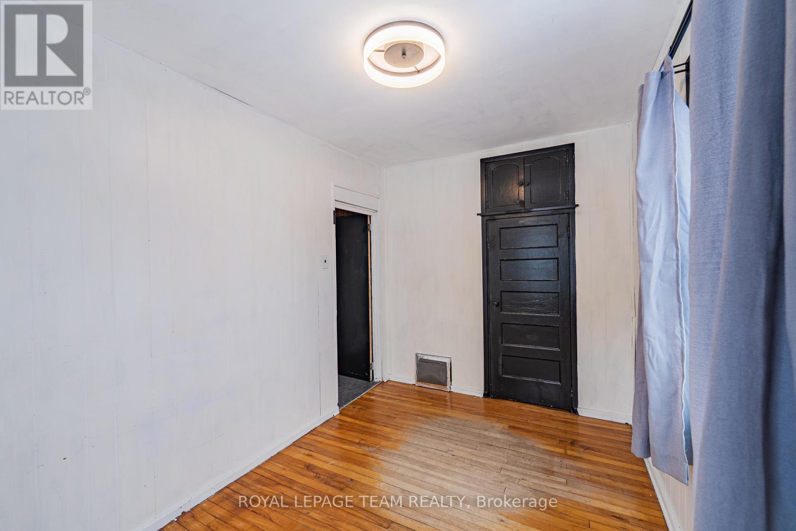 951 Merivale Road, Ottawa, ON - Indoor Photo Showing Other Room