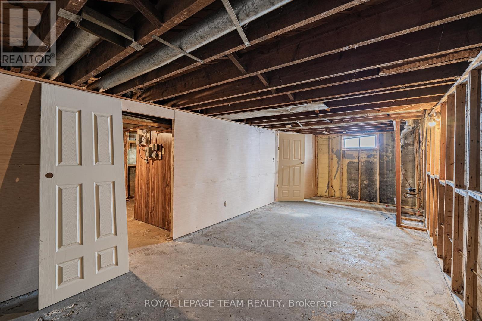 951 Merivale Road, Ottawa, ON - Indoor Photo Showing Basement